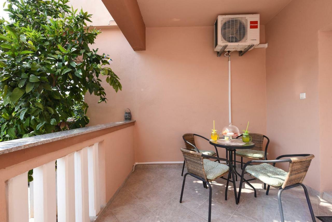 Apartmani Damant Zadar Exterior foto