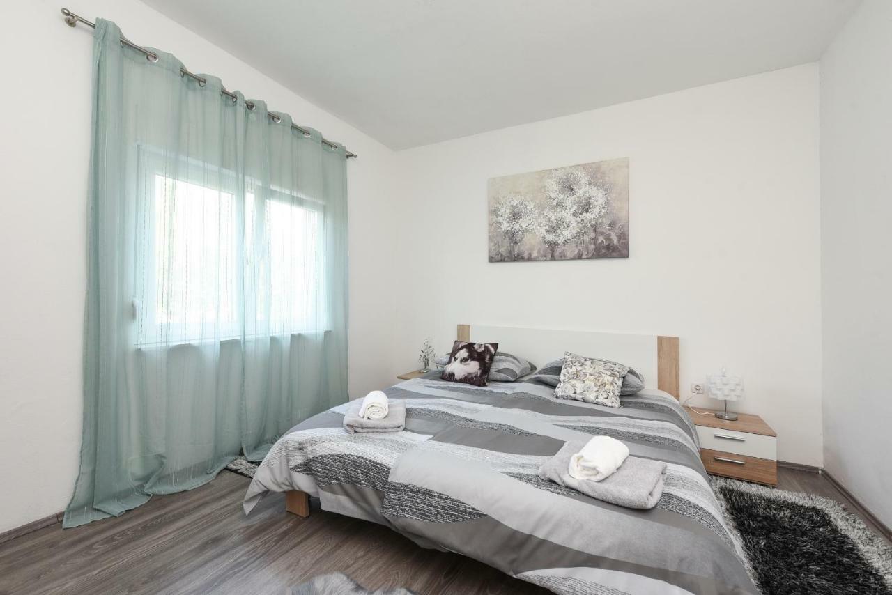 Apartmani Damant Zadar Exterior foto
