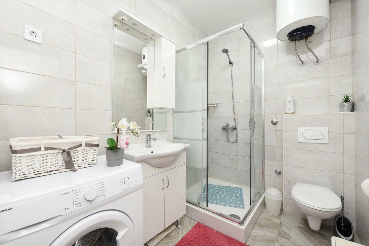 Apartmani Damant Zadar Exterior foto